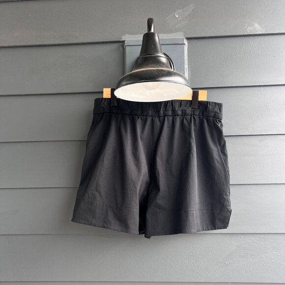 Lululemon License to Train High-Rise Short 4' - Picture 5 of 7